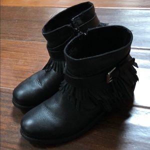 Zara size 2 girls ankle boots